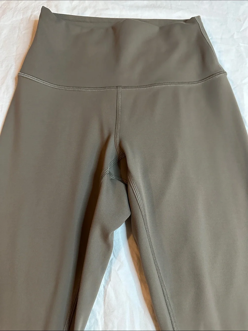 Lululemon Wunder Train Contour Fit High-Rise Tight 25